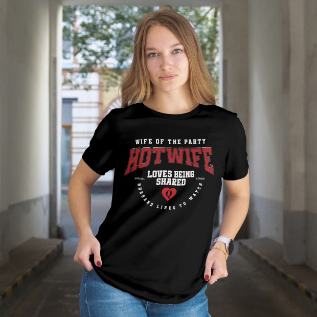 DTF Transfer Bügelmotiv „Hotwife – Wife of the Party“