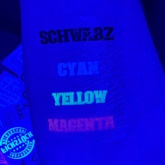 Temporäres Klebetattoo „Lick me“